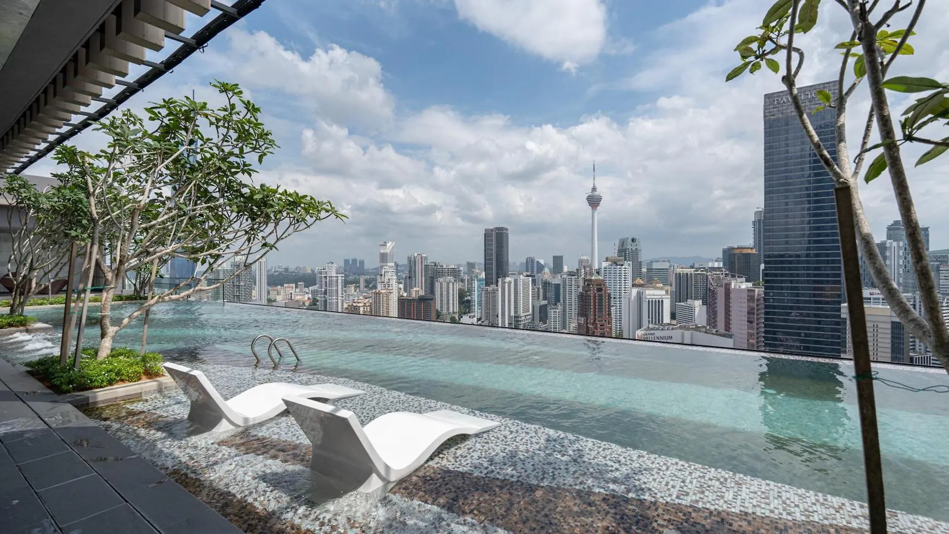 Rapi Suite @ Axon Bukit Bintang Kuala Lumpur
