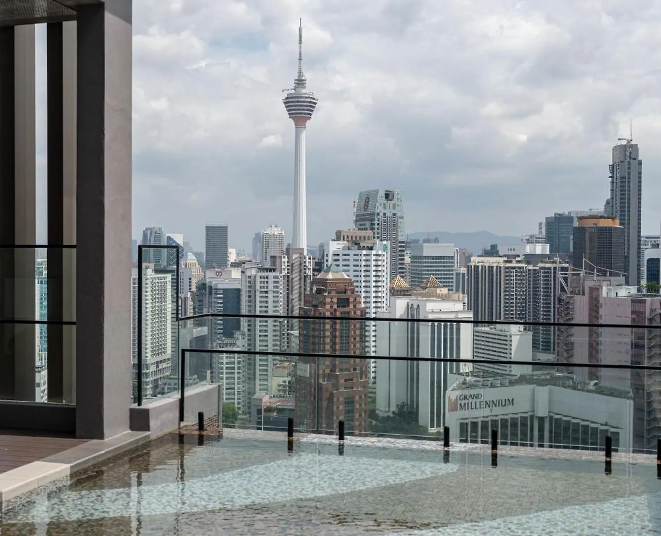 Rapi Suite @ Axon Bukit Bintang Kuala Lumpur Apartment